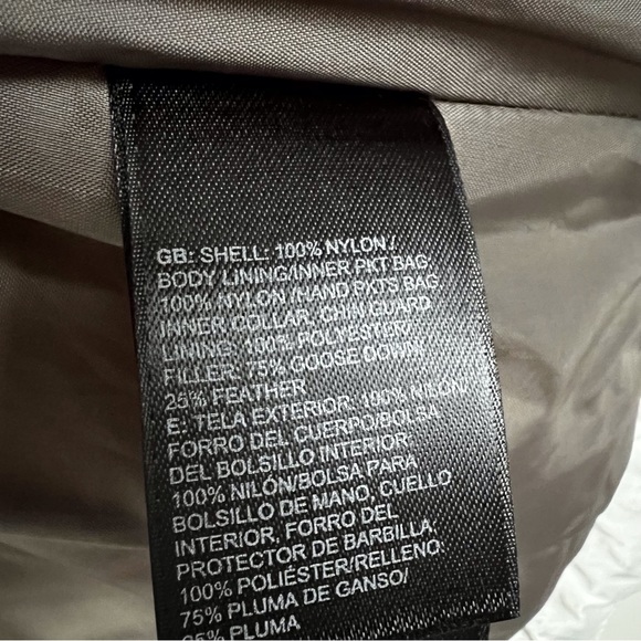 North Face Women’s Medium 550 White Quilted Puffer Jacket Zip Front Goose Down - Picture 8 of 12